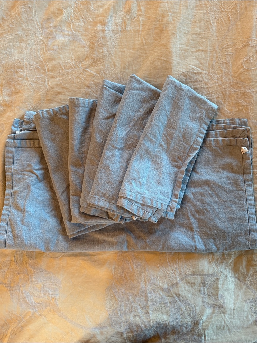 Pottery Barn Blue Linen Napkins Set of 8 | 18x18 Light Blue Cloth Dinner Napkins